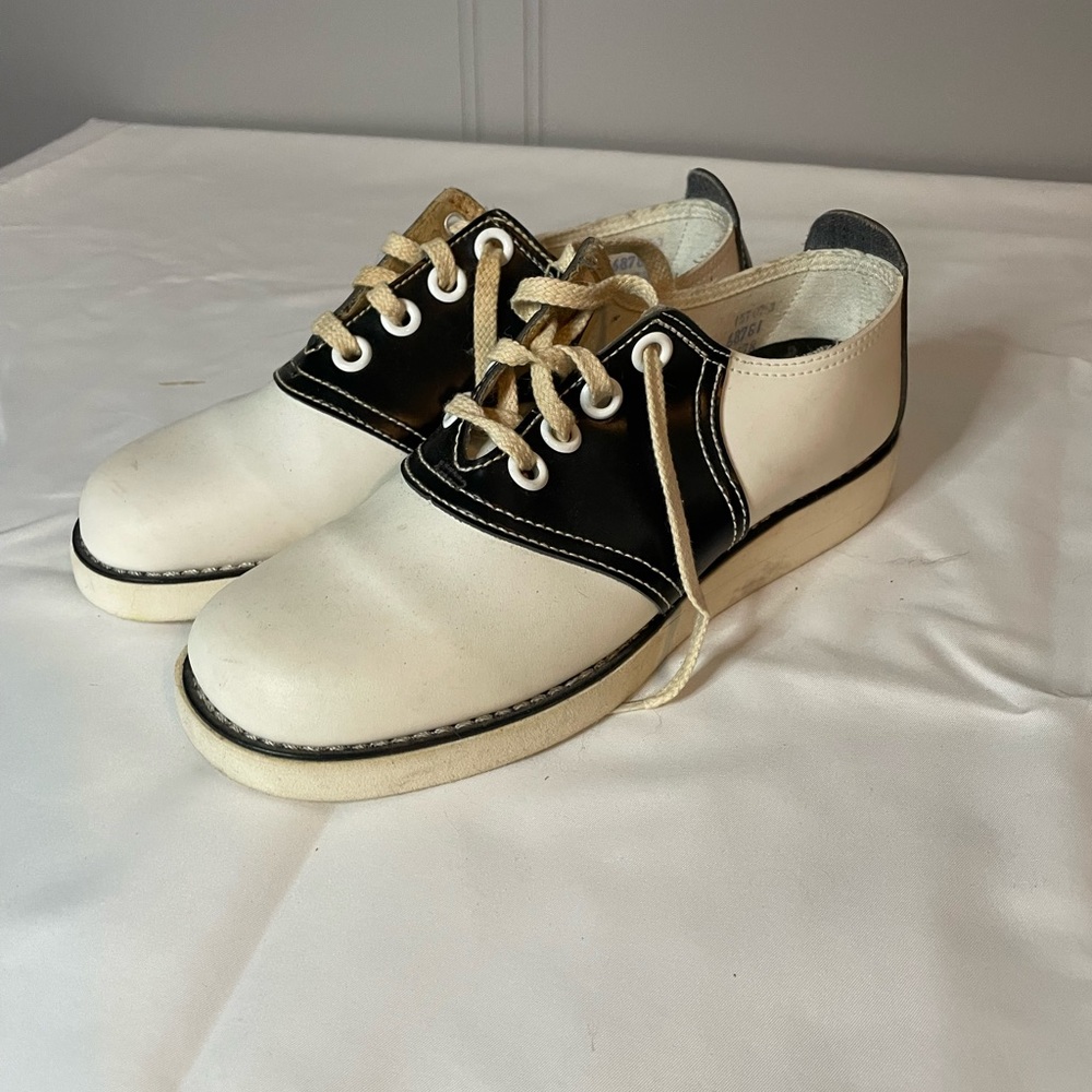 Vintage Kinney shoes